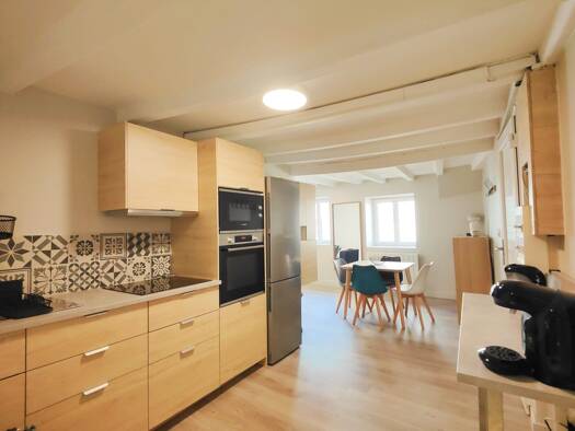 Appartement à louer 720 € 2 pièces 1 chambre 36 m² Étage 2/2 Châtillon 69380