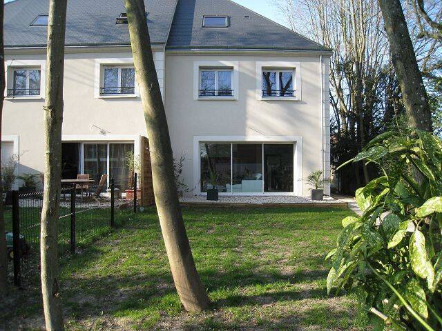 Maison 6 pièces 117 m² · à Orléans · 117 m² · 1 544 €/mois