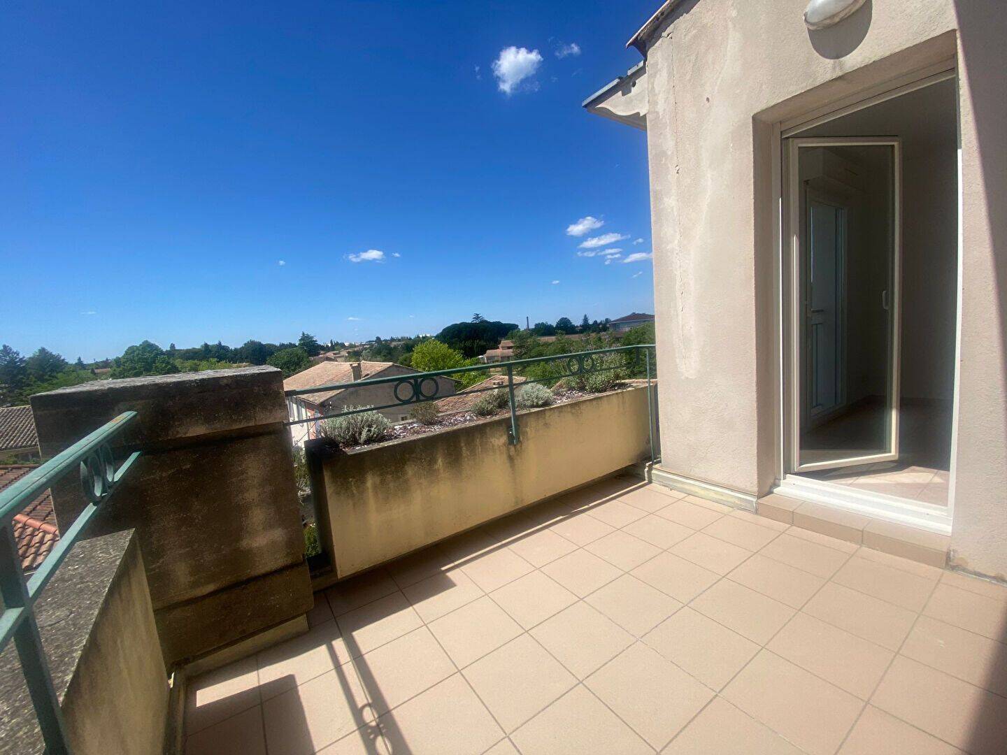 Appartement 2 pièces 39 m² · à L'Isle-sur-la-Sorgue · 39 m² · 750 €