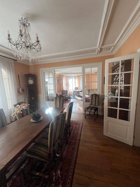 Appartement 4 pièces 126 m² · à Courbevoie · 126 m² · 885 000 €
