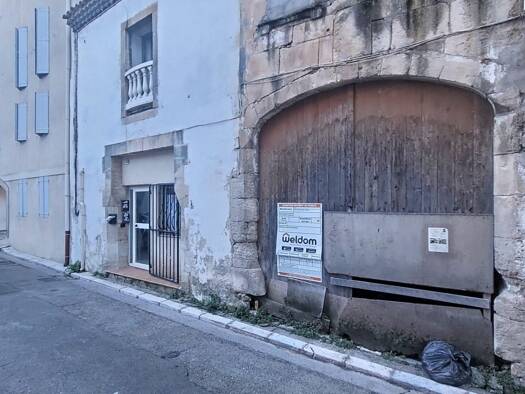 Immeuble à vendre 79 000 € 120 m² Campagne Tarascon 13150
