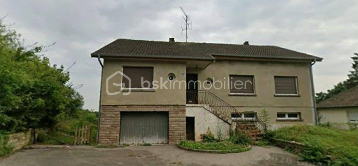 Maison 8 pièces 182 m² · à Morhange · 182 m² · 150 000 €
