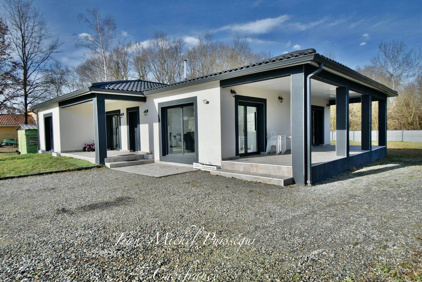 Maison 5 pièces 140 m² · à Labarthe-Inard · 140 m² · 239 000 €