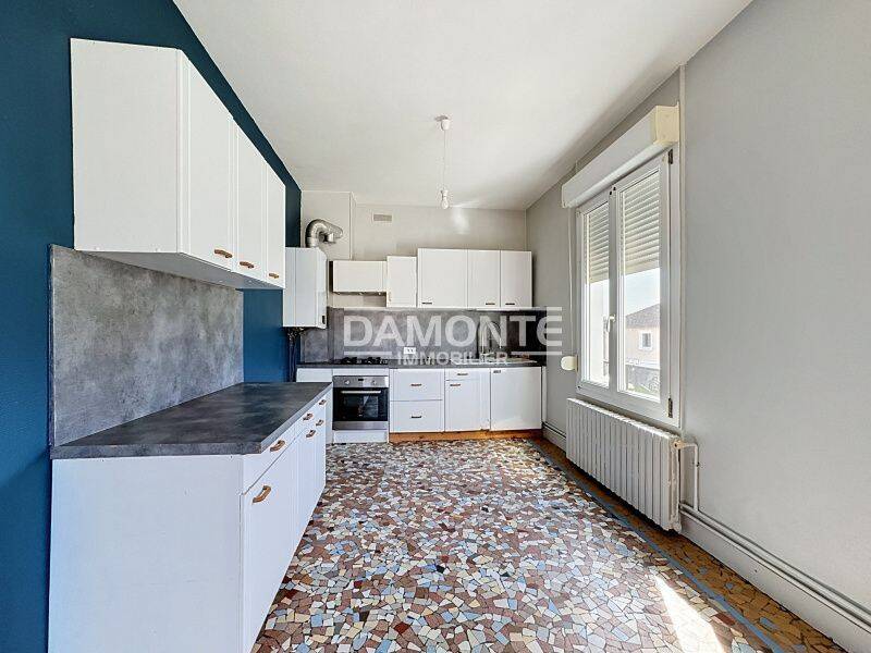 Appartement 3 pièces 69 m² · à Sainte-Savine · 69,1 m² · 545 €