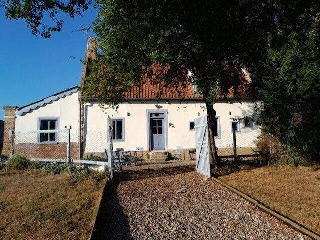 Maison 3 pièces 130 m² · à Sentelie · 130 m² · 1 960 €