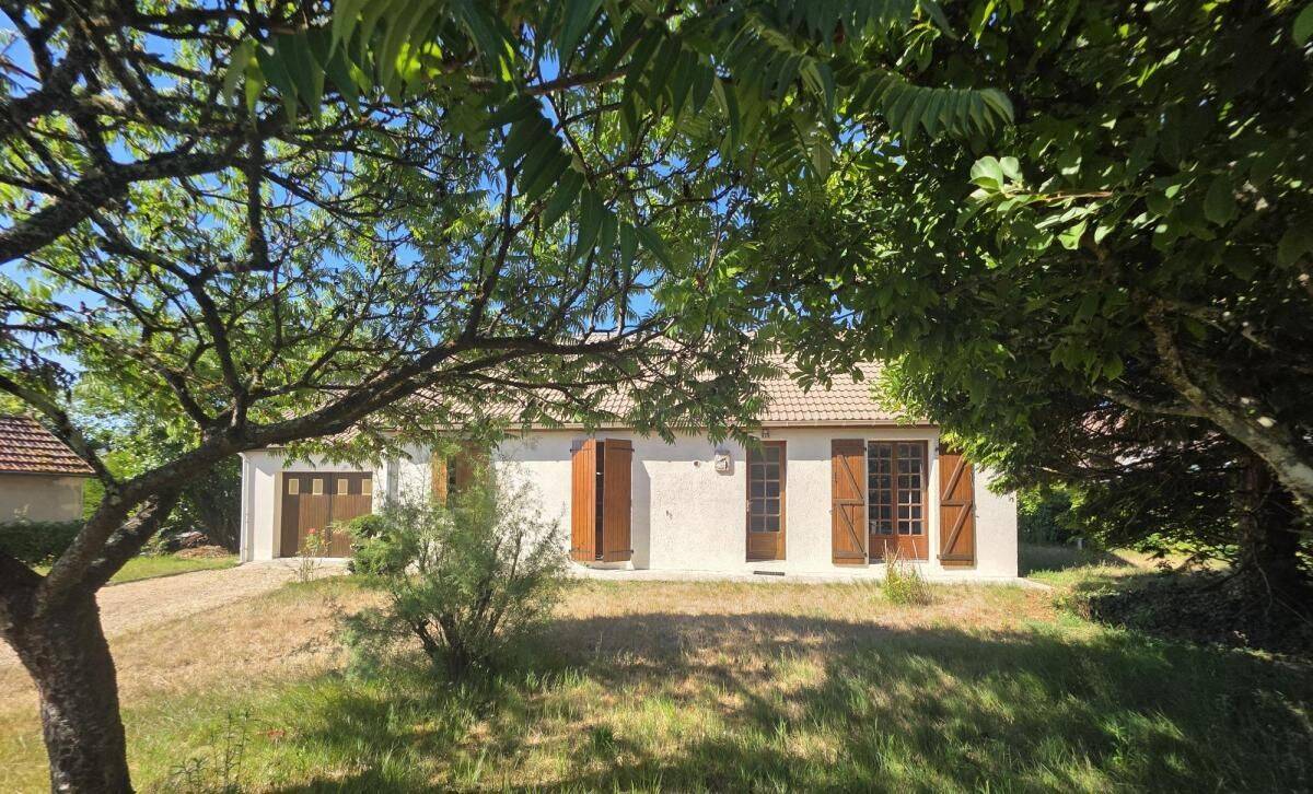 Maison 4 pièces 90 m² · à Neuvy-sur-Barangeon · 89,6 m² · 117 920 €