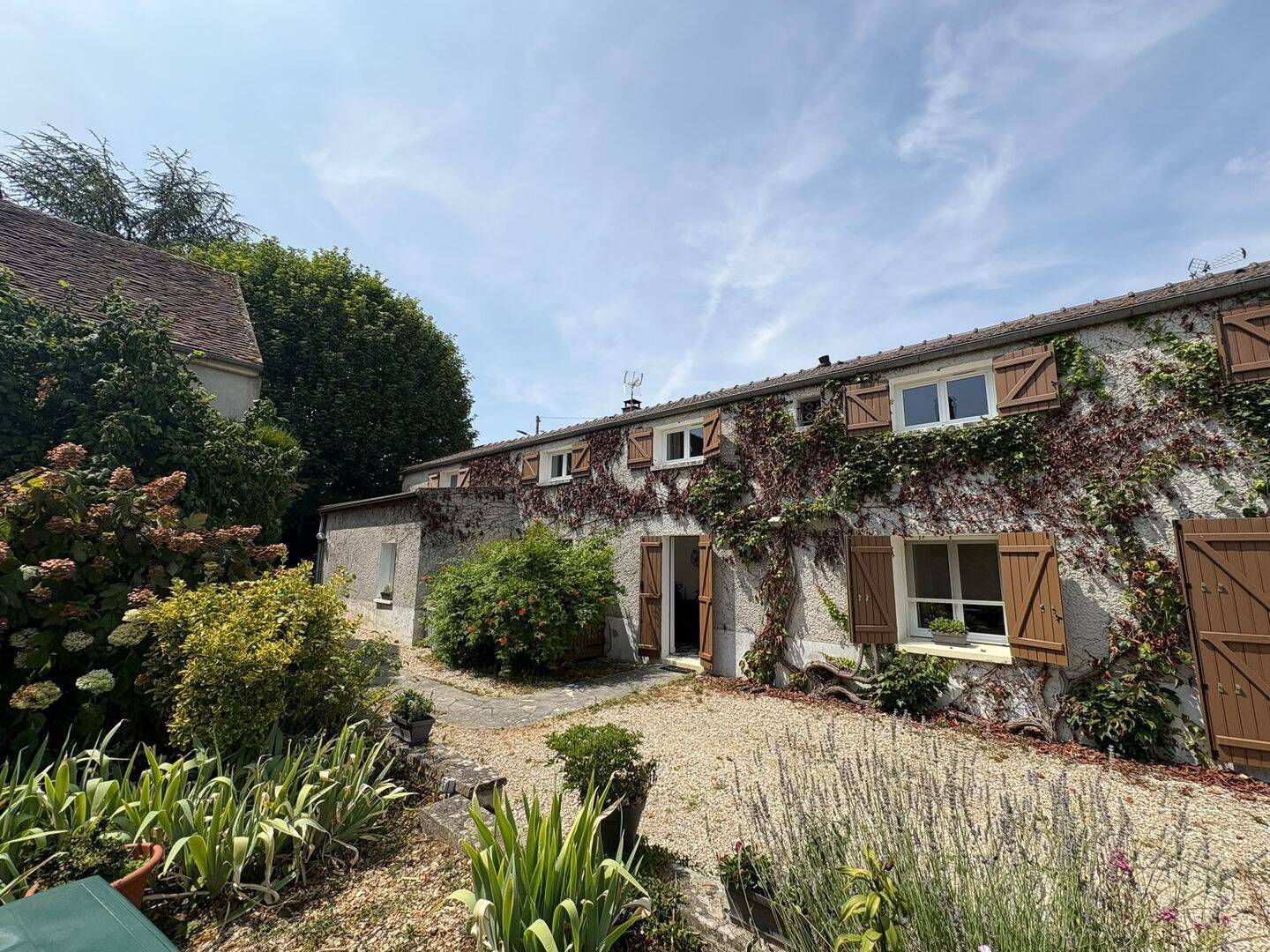 Maison 7 pièces 193 m² · à Michery · 193 m² · 299 000 €