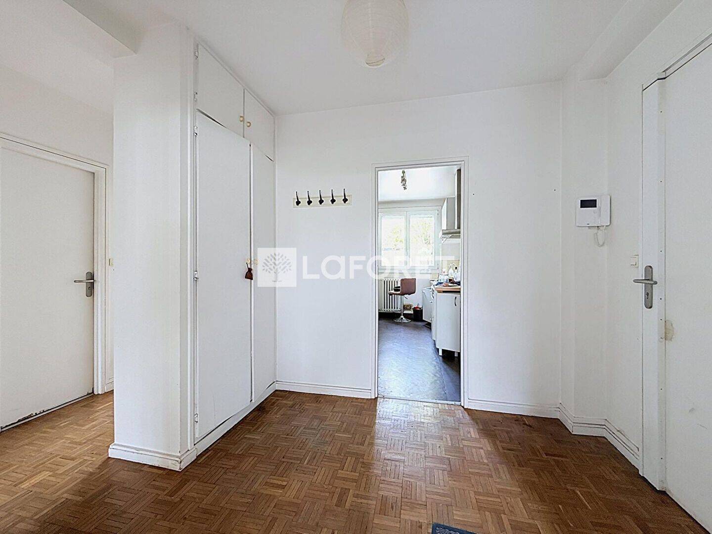 Appartement 4 pièces 75 m² · à Paris 15ème Arrondissement · 75,1 m² · 598 000 €