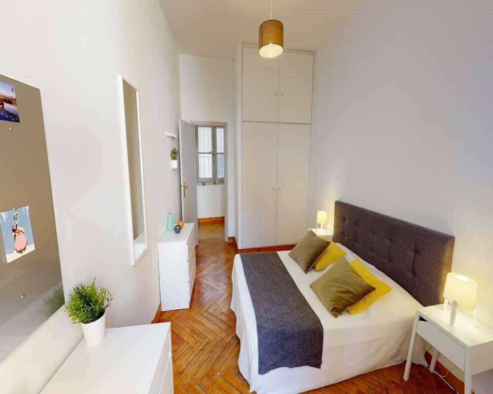 Chambre dans le rue Peyras - Colocation — 5
