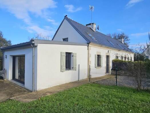 Local commercial à vendre 367 500 € 150 m² de surface de vente Tréméoc 29120