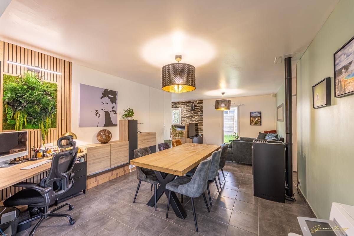 Maison 4 pièces 105 m² · à La Ville-Ès-Nonais · 105 m² · 363 650 €