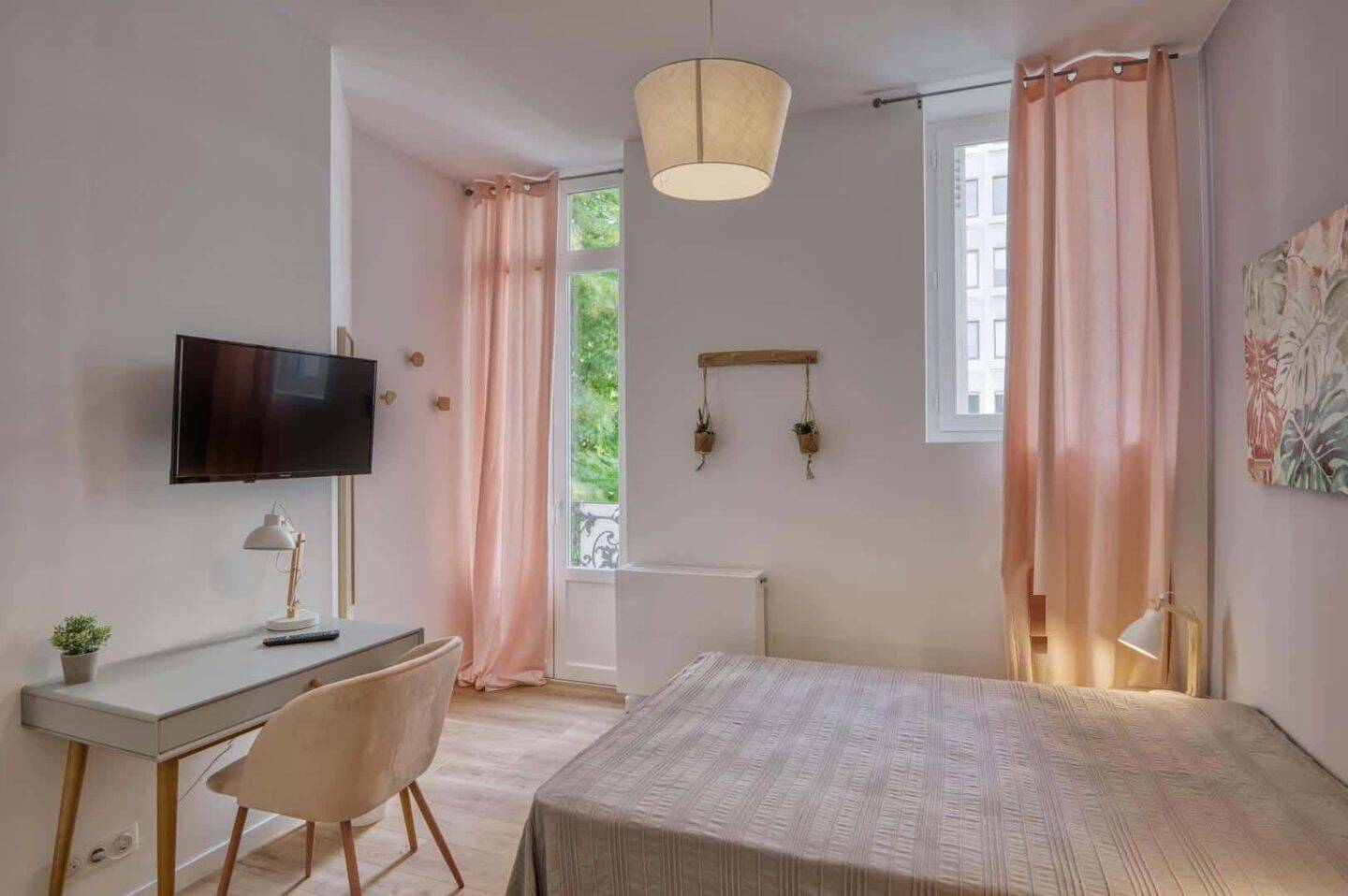 1 pièce 15 m² · à Bordeaux · 15 m² · 670 €