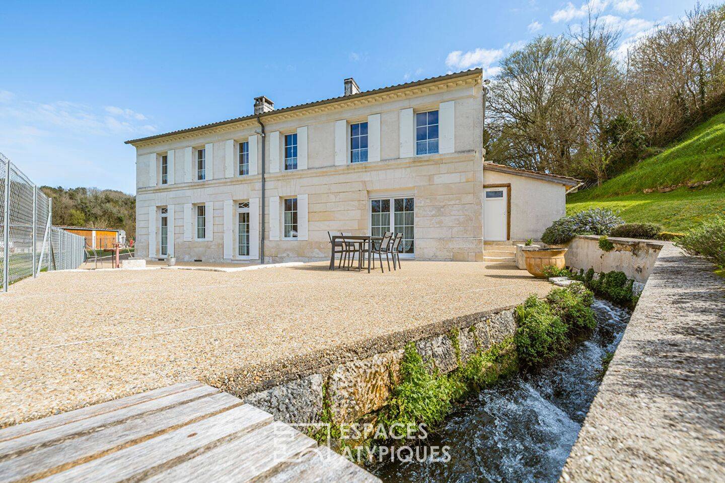 Maison 6 pièces 186 m² · à Saint-Vaize · 186 m² · 525 000 €