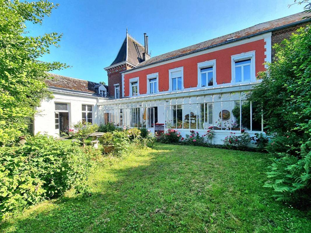 Maison 7 pièces 310 m² · à Sains-du-Nord · 310 m² · 197 600 €