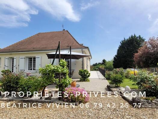 Maison à vendre 252 000 € 5 pièces 3 chambres 137 m² 685 m² de terrain Rouffignac-Saint-Cernin-de-Reilhac 24580