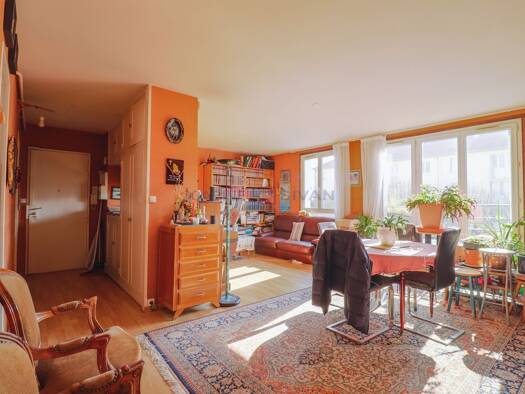 Appartement à vendre 315 000 € 5 pièces 3 chambres 81 m² Étage 2/4 Europe-Maupassant Chatou 78400