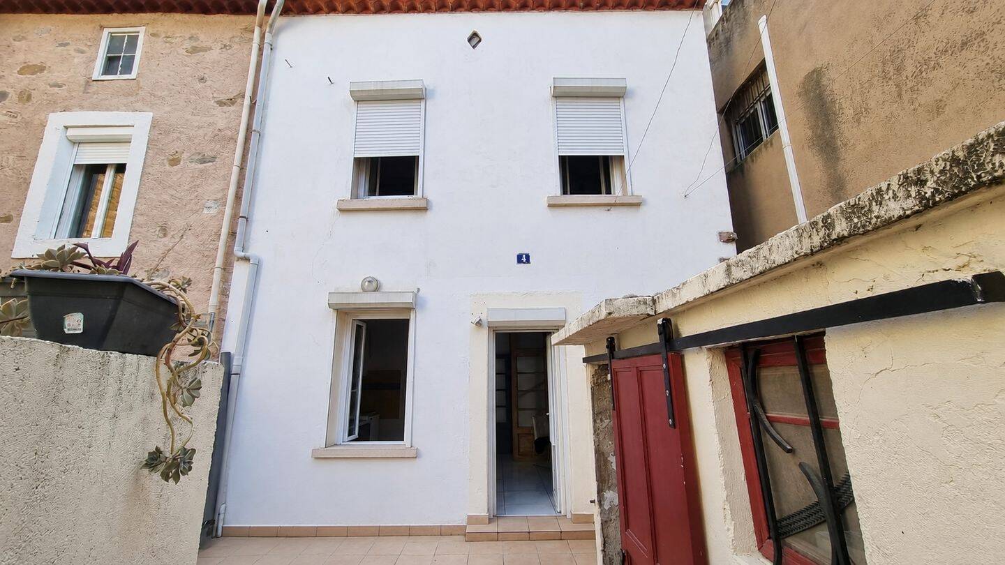 Maison 4 pièces 89 m² · à Lézignan-Corbières · 88,6 m² · 120 000 €