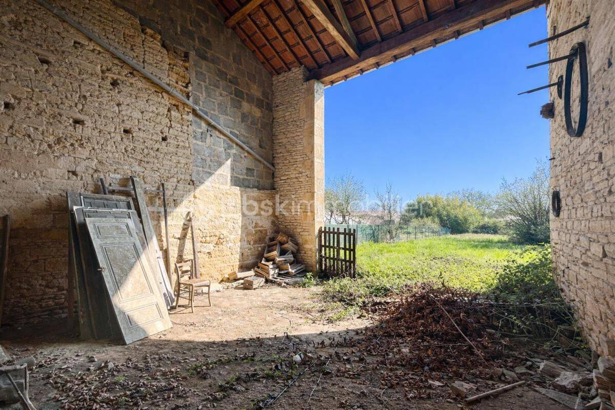 Maison 5 pièces 150 m² · à Crêches-sur-Saône · 150 m² · 88 000 €