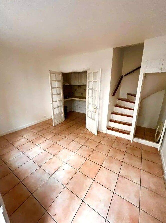 Appartement 2 pièces 30 m² · à Paris 15ème Arrondissement · 30 m² · 270 000 €
