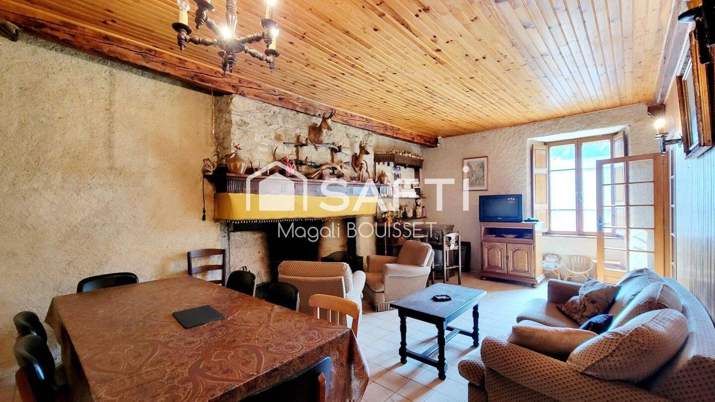 Maison 5 pièces 165 m² · à Portet-de-Luchon · 165 m² · 142 000 €