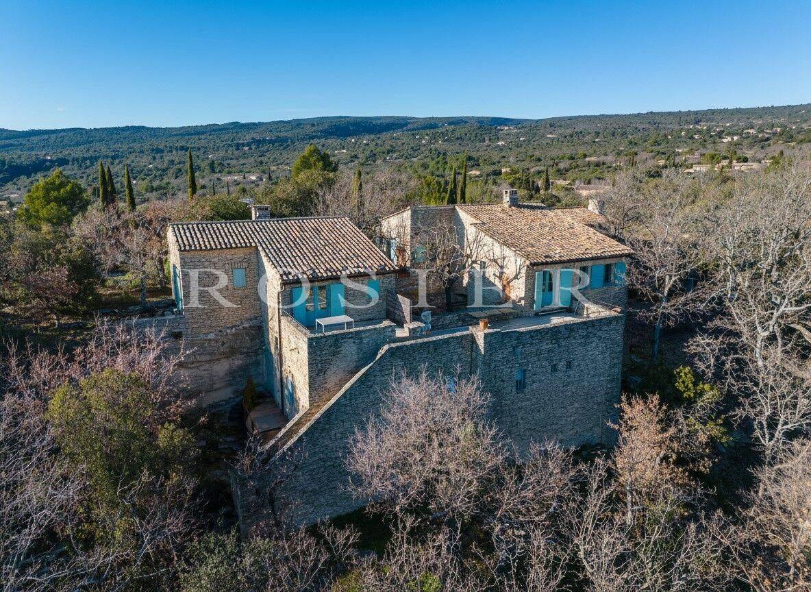 Maison 8 pièces 275 m² · à Gordes · 275 m² · 1 750 000 €