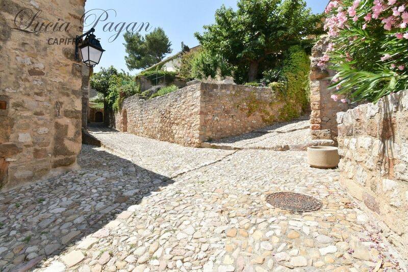 Maison 5 pièces 107 m² · à Montouliers · 107 m² · 138 000 €
