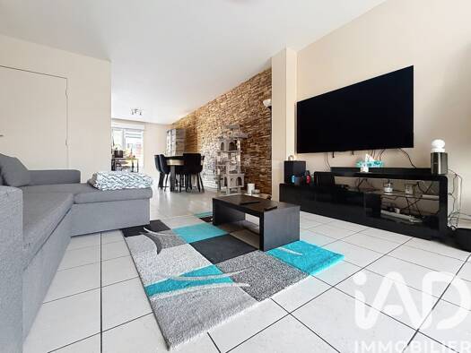 Maison à vendre 283 000 € 5 pièces 3 chambres 81,5 m² 104 m² de terrain ZAC Hameaux Breuillet 91650