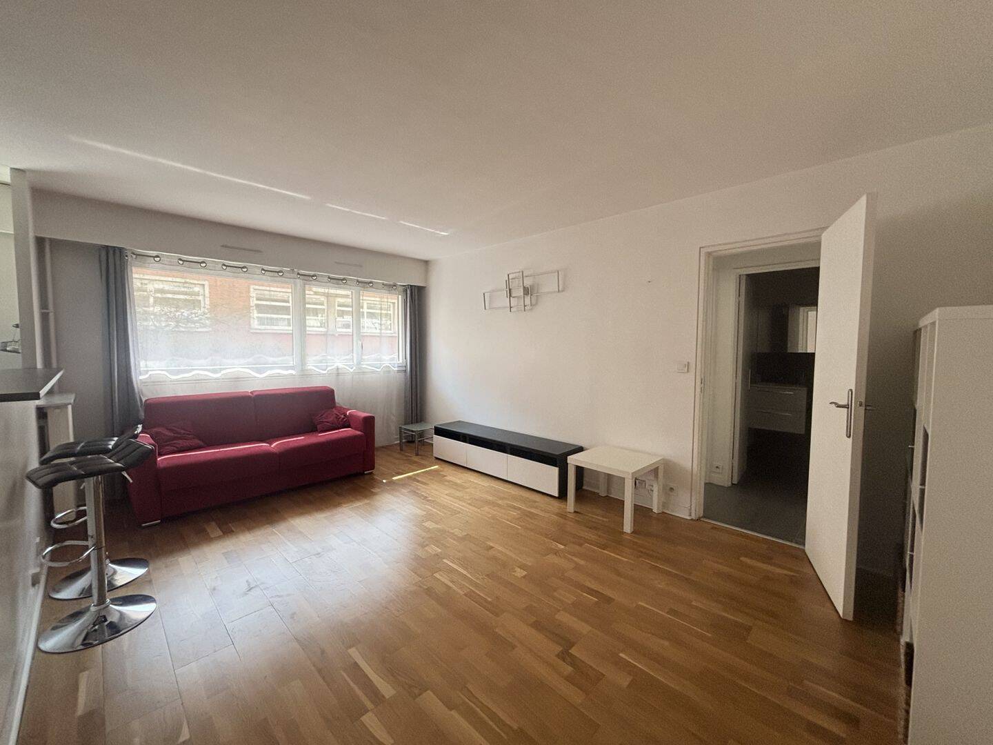 Appartement 2 pièces 45 m² · à Courbevoie · 45 m² · 1 293 €