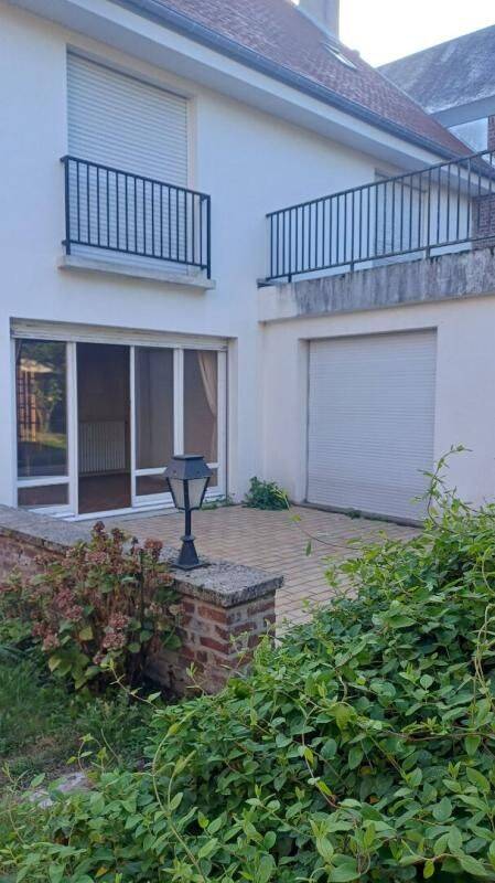 Maison 6 pièces 180 m² · à Noyon · 180 m² · 210 000 €