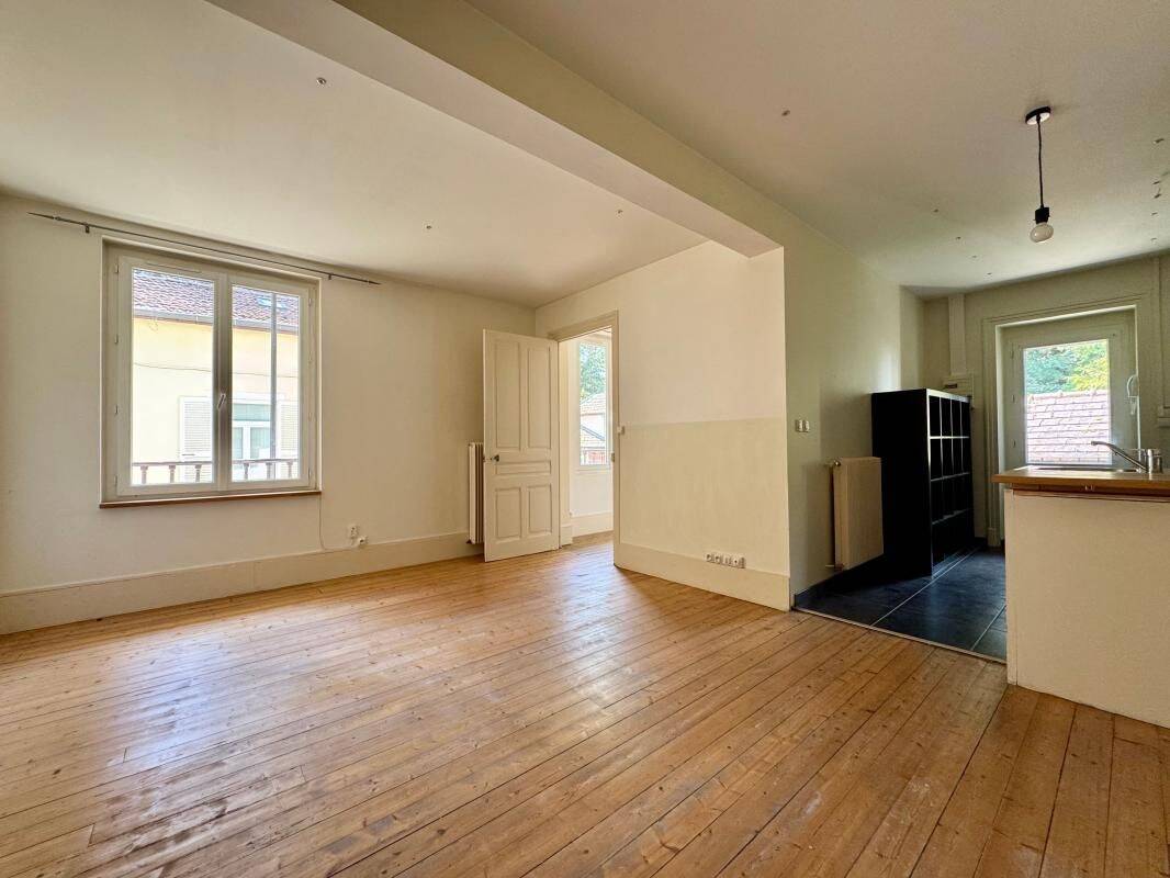 Appartement 2 pièces 39 m² · à Lons-le-Saunier · 38,9 m² · 460 €