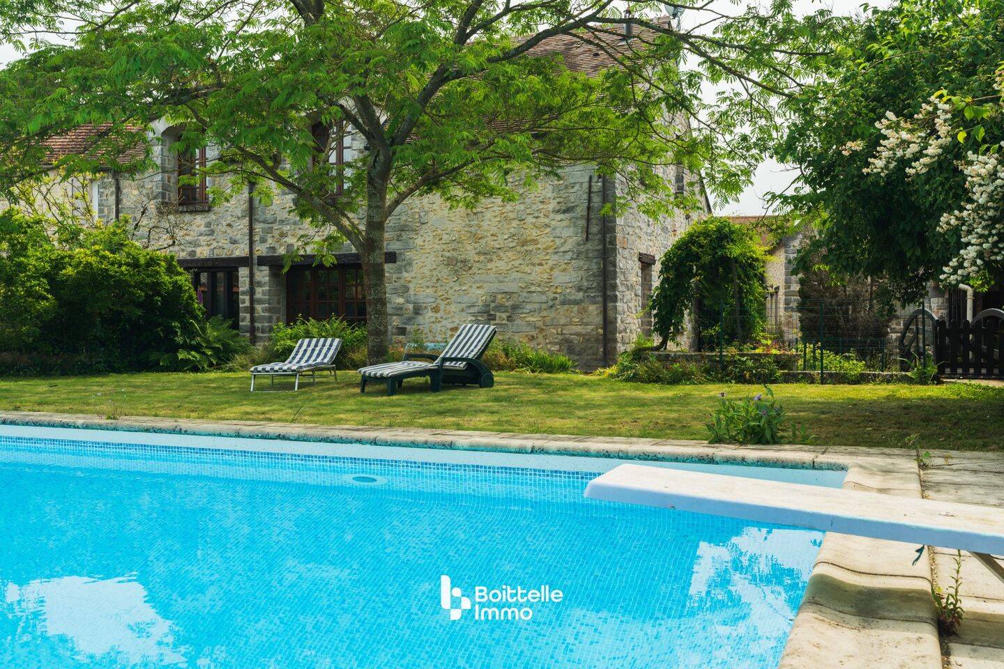 Maison 8 pièces 220 m² · à Barbizon · 220 m² · 769 000 €