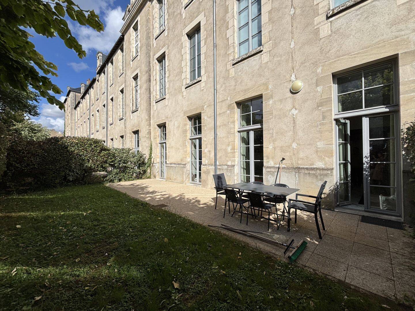 Appartement 3 pièces 61 m² · à Poitiers · 60,6 m² · 232 000 €