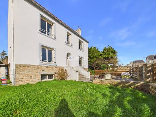 Maison à vendre 295 000 € 6 pièces 4 chambres 122 m² 1 072 m² de terrain Pont-Croix 29790