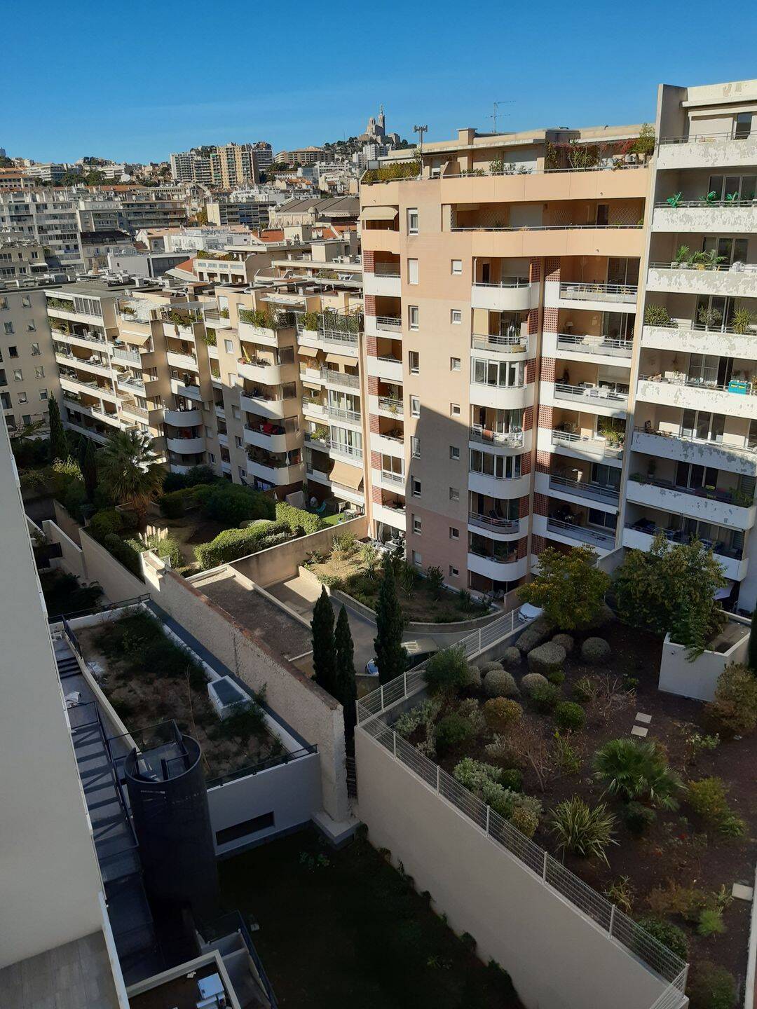 Appartement 2 pièces 40 m² · à Marseille 8ème Arrondissement · 40 m² · 990 €