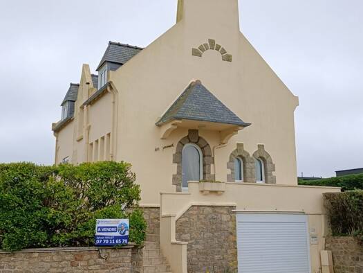 Maison à vendre 233 000 € 4 pièces 2 chambres 100 m² 345 m² de terrain Roscoff 29680