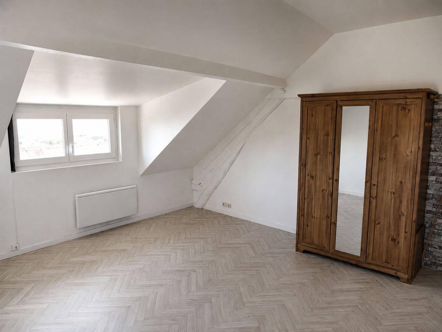 Appartement 1 pièce 22 m² · à Neauphle-le-Château · 22 m² · 490 €
