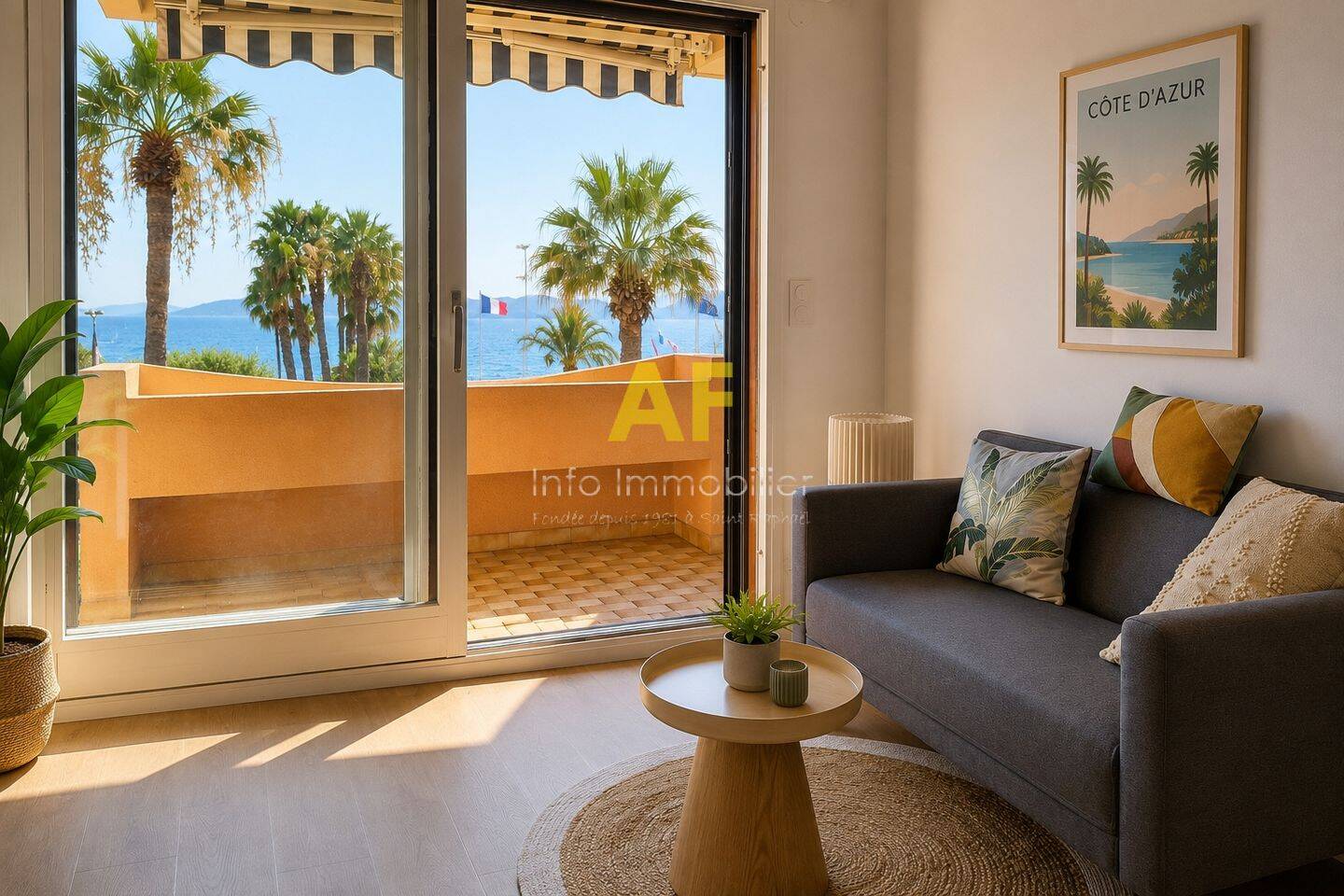 Appartement 1 pièce 27 m² · à Saint-Raphaël · 27,2 m² · 298 000 €
