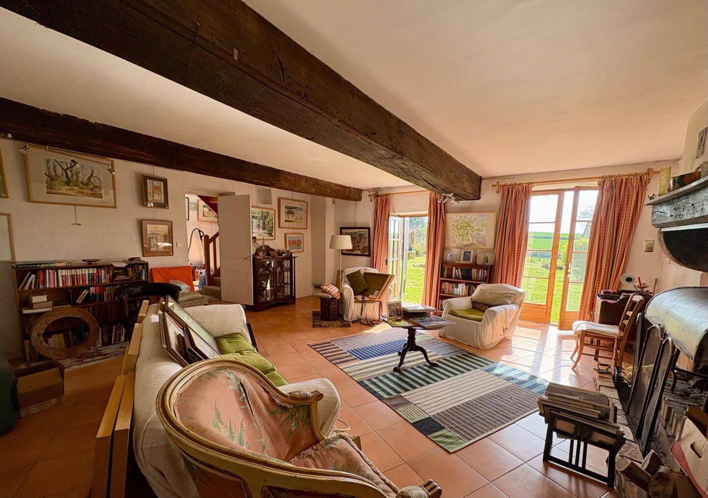 Maison 4 pièces 225 m² · à Saint-Didier-sur-Arroux · 225 m² · 210 000 €