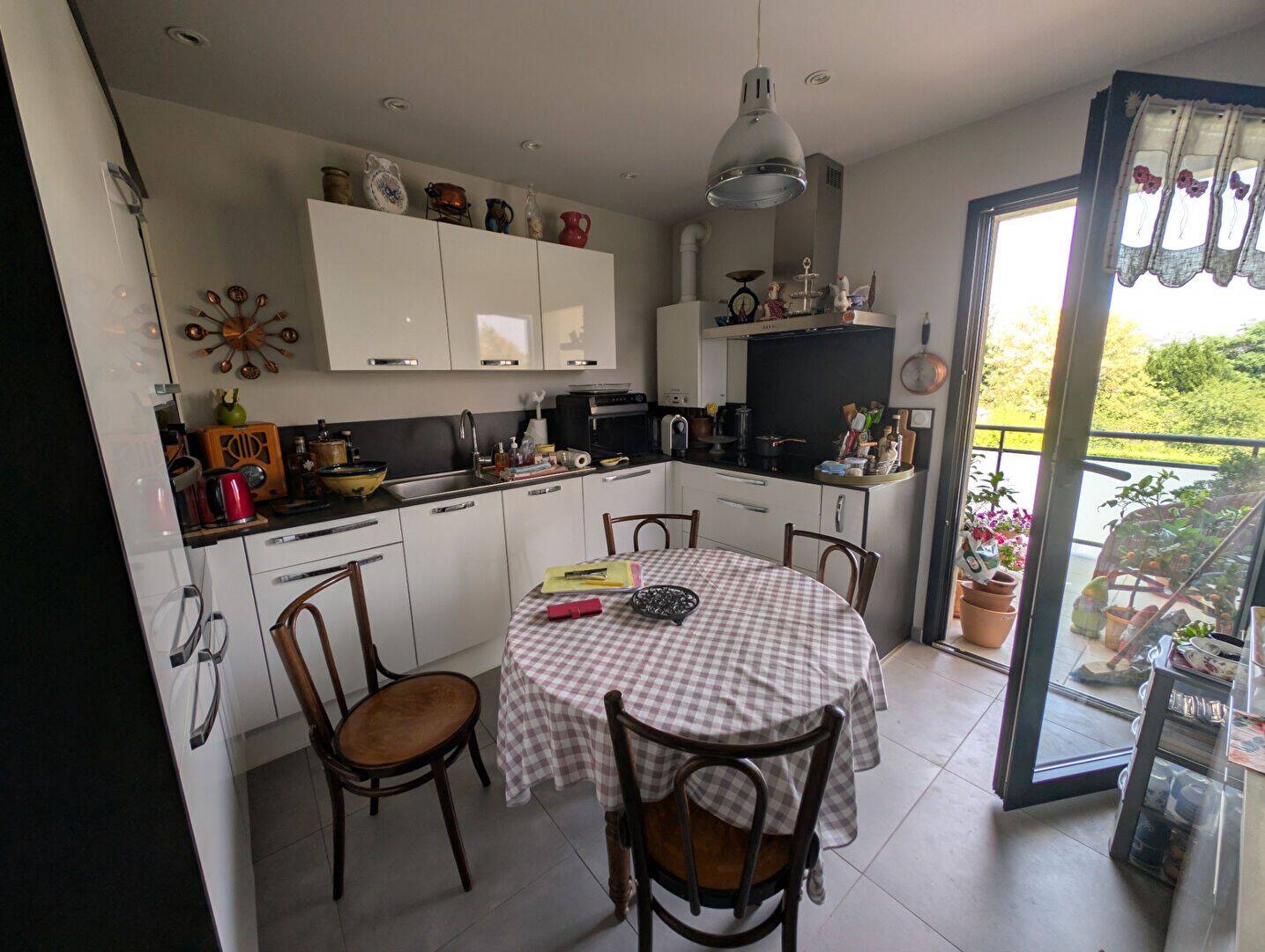 Appartement 3 pièces 93 m² · à Bourges · 93 m² · 995 €