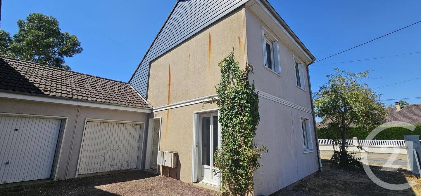 Maison 3 pièces 66 m² · à Bonneval · 66 m² · 82 000 €