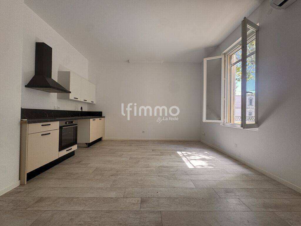Appartement 2 pièces 35 m² · à Port-Saint-Louis-du-Rhône · 35,4 m² · 640 €