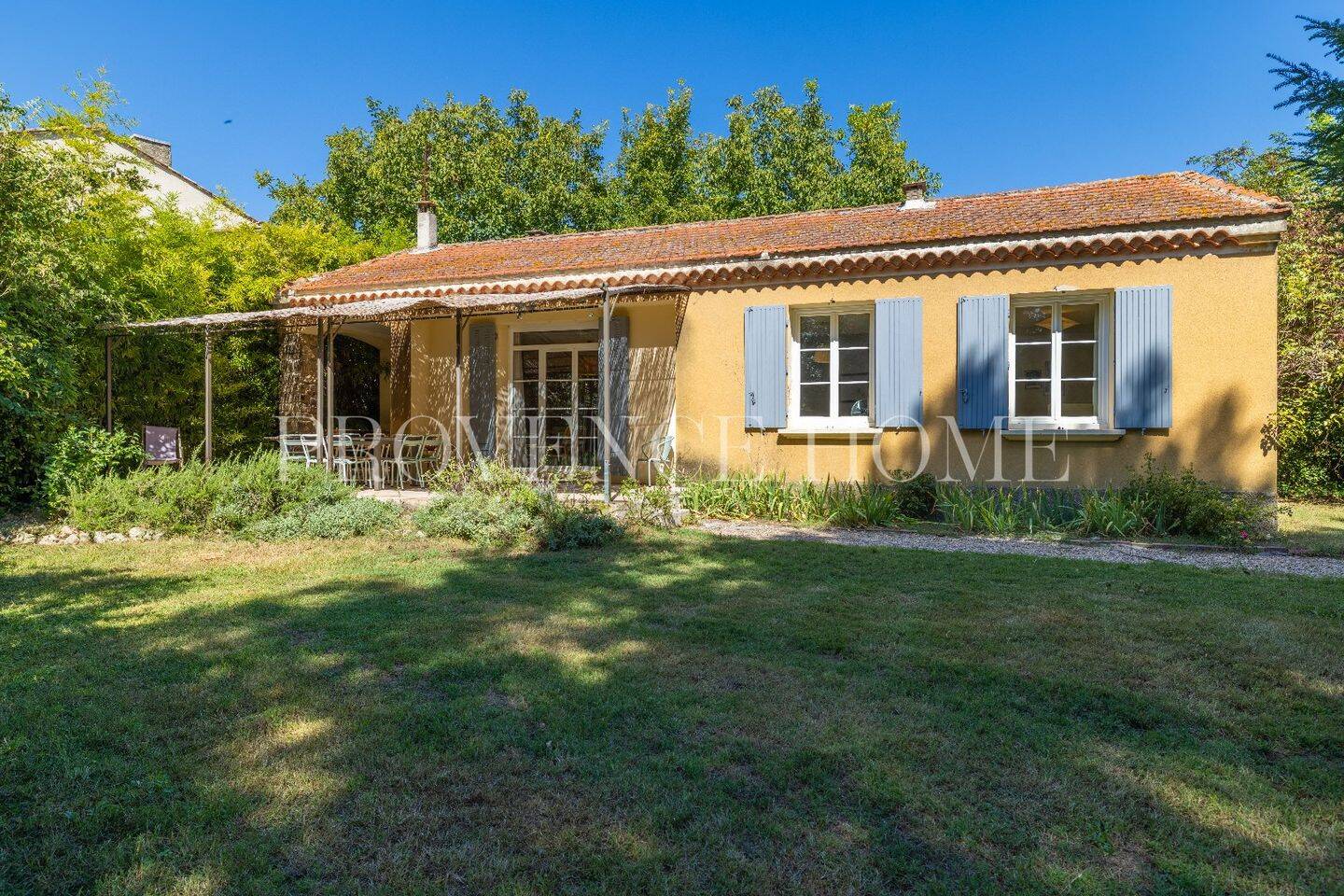 Maison 5 pièces 87 m² · à Le Thor · 87 m² · 460 000 €