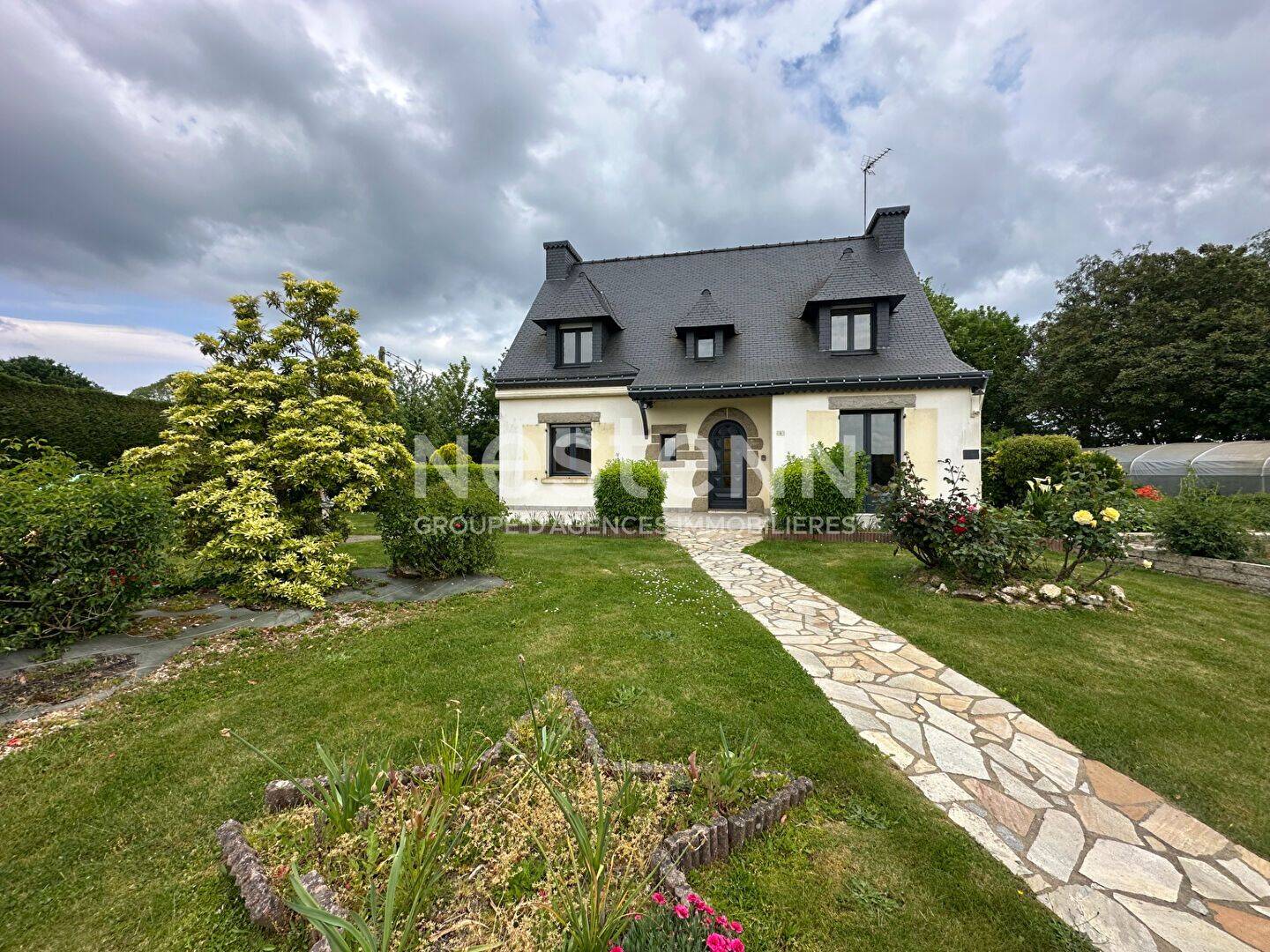 Maison 5 pièces 116 m² · à Radenac · 115,8 m² · 880 €/mois