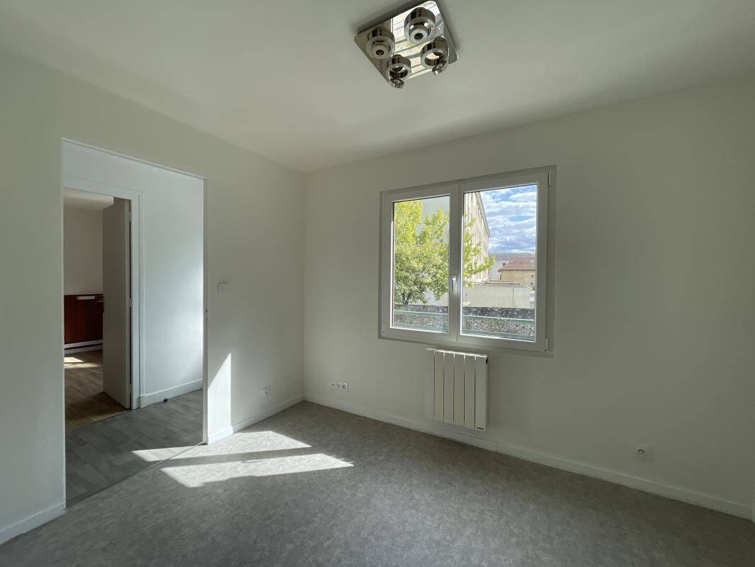 Appartement 2 pièces 30 m² · à Le Bourget-du-Lac · 30 m² · 640 €/mois
