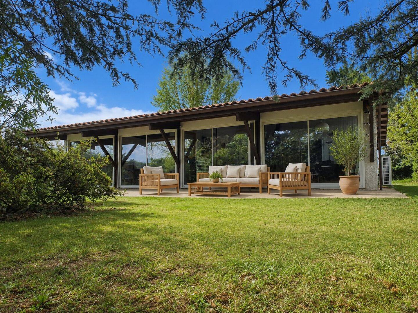 Maison 5 pièces 92 m² · à Castillon-la-Bataille · 92 m² · 158 000 €