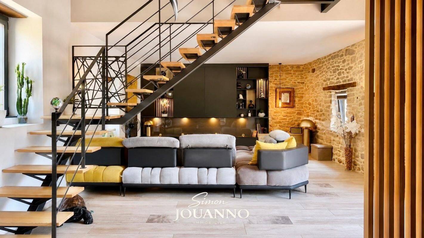 Maison 11 pièces 360 m² · à Guern · 360 m² · 645 000 €