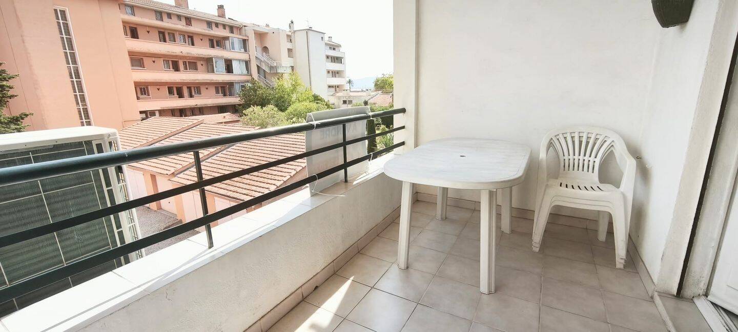 Appartement 3 pièces 49 m² · à Fréjus · 49 m² · 229 000 €