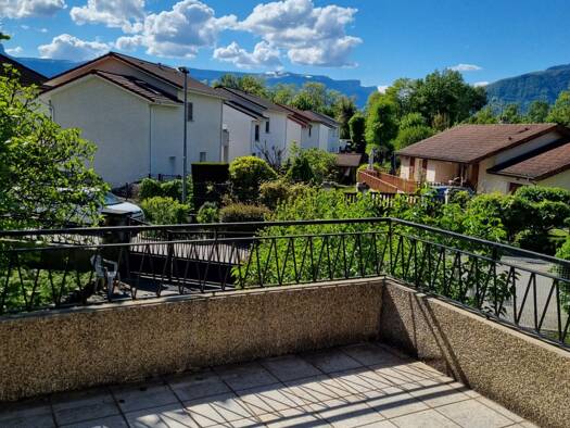 Maison à vendre 400 000 € 5 pièces 4 chambres 126 m² 768 m² de terrain Nord Gières 38610