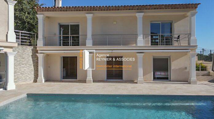 Maison 7 pièces 220 m² · à La Motte · 220 m² · 1 250 000 €