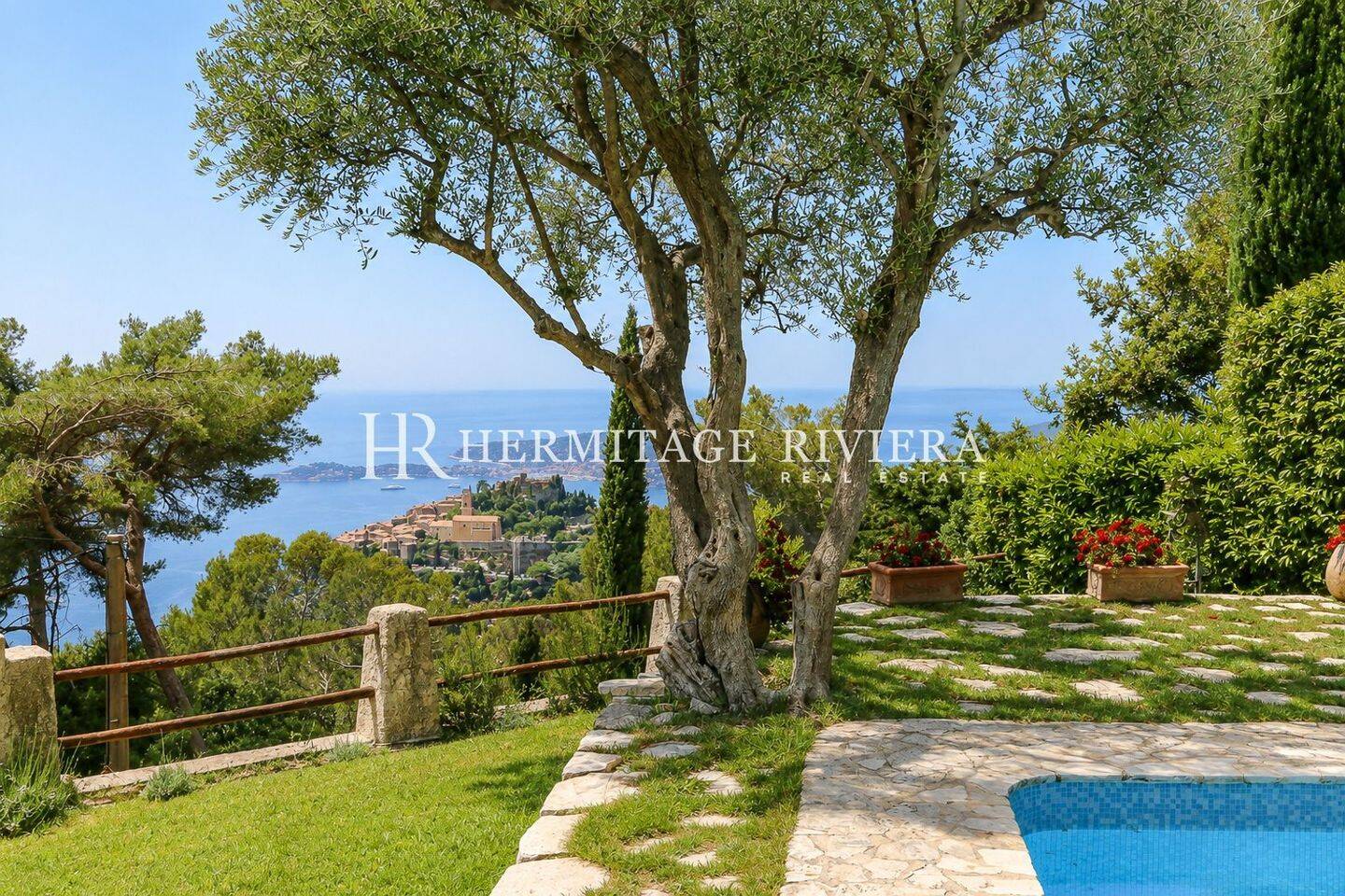 Maison 5 pièces 320 m² · à Èze · 320 m² · 4 800 000 €